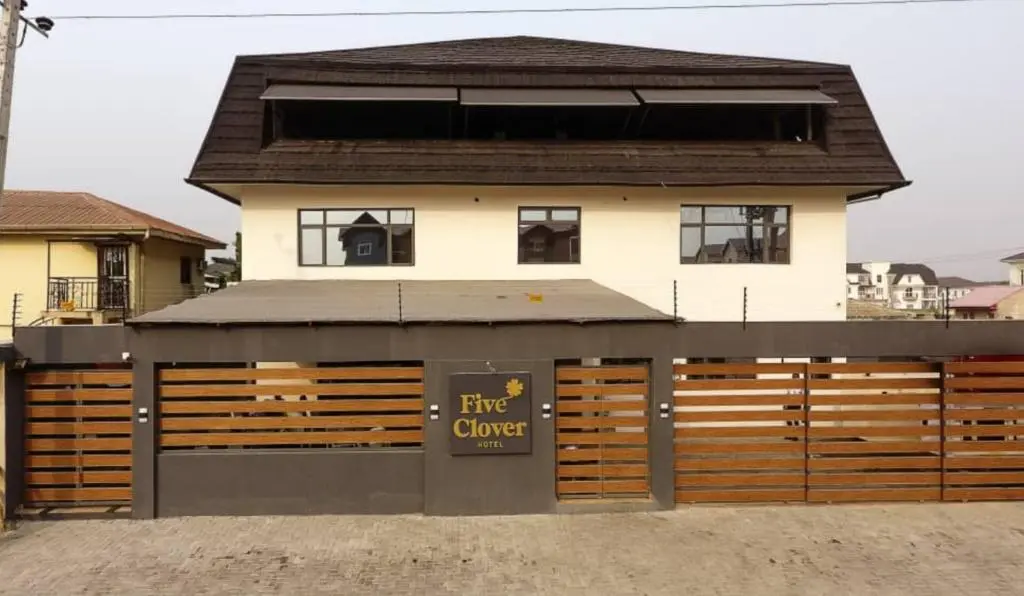 Five Clover Hotel Monastery - Lavishly furnished hotel in secure serene environment, Lagos